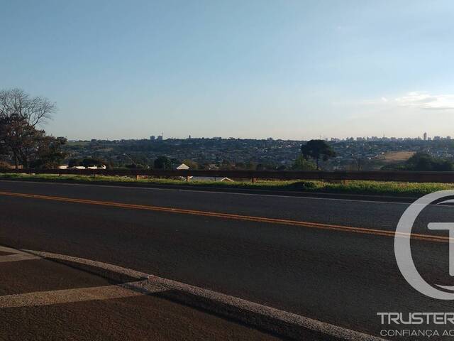 Área para Venda em Cascavel - 5