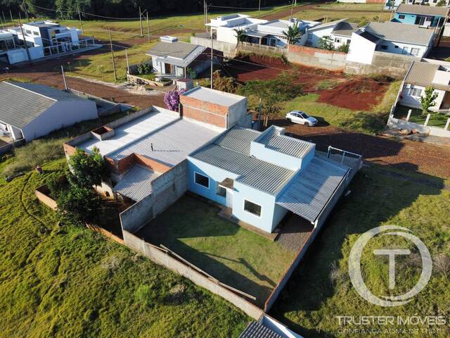 #325 - Casa para Venda em Capitão Leônidas Marques - PR