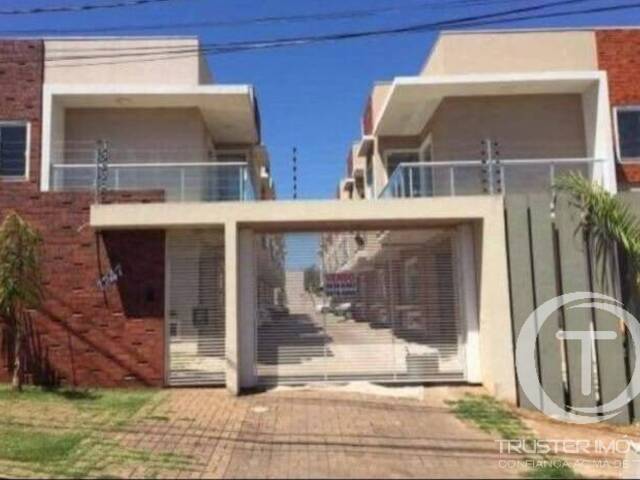 #330 - Sobrado em Condomínio para Locação em Cascavel - PR