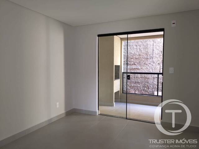 Apartamento para Venda em Cascavel - 4