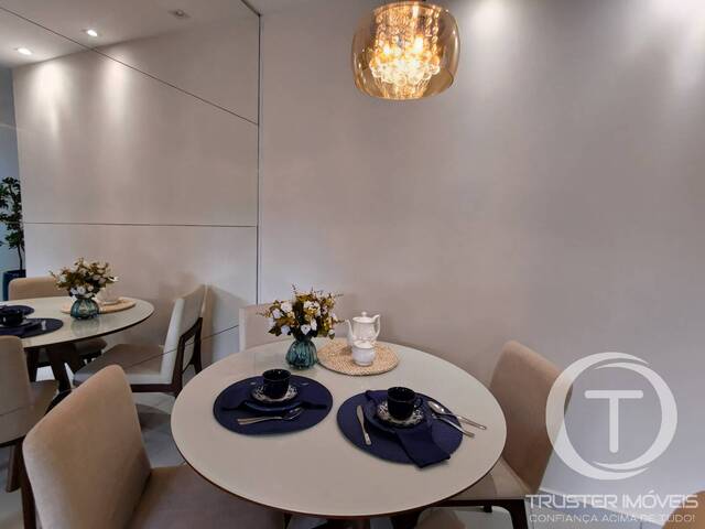 #329 - Apartamento para Venda em Cascavel - PR