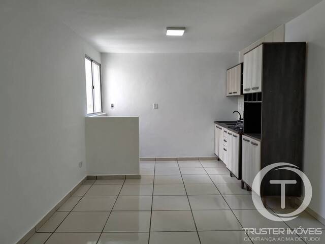 #308 - Apartamento para Venda em Cascavel - PR