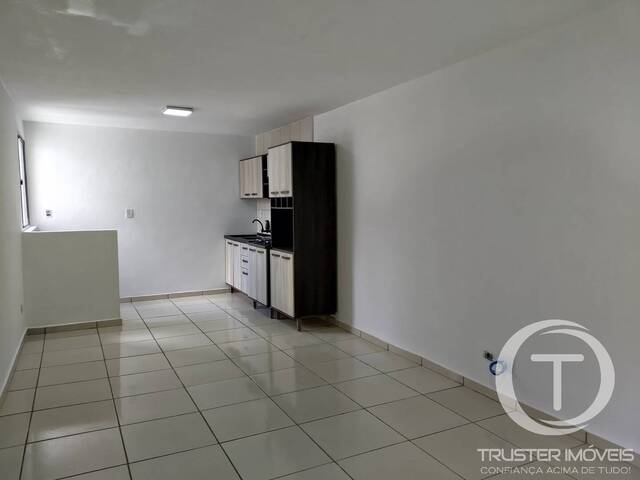 #308 - Apartamento para Venda em Cascavel - PR