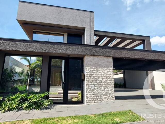 #352 - Casa para Venda em Cascavel - PR