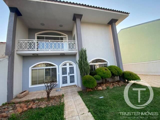 #371 - Casa para Locação em Cascavel - PR - 2